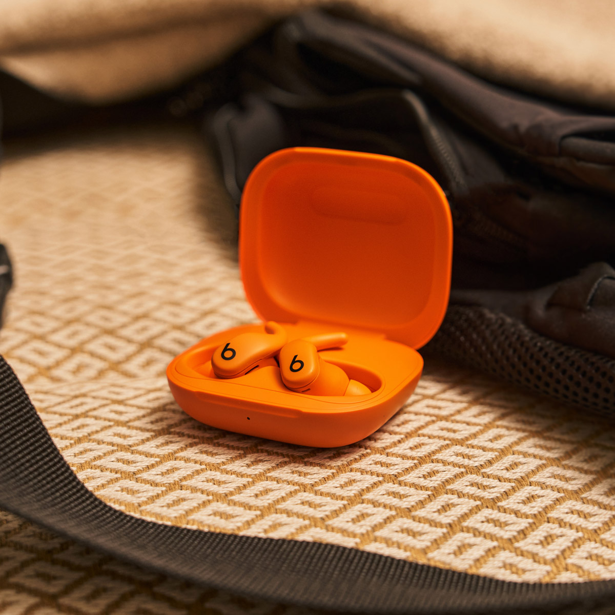 Audífonos Bluetooth TWS Beats  - Noise Cancelling Earbuds Tws Transparency reseña y precio