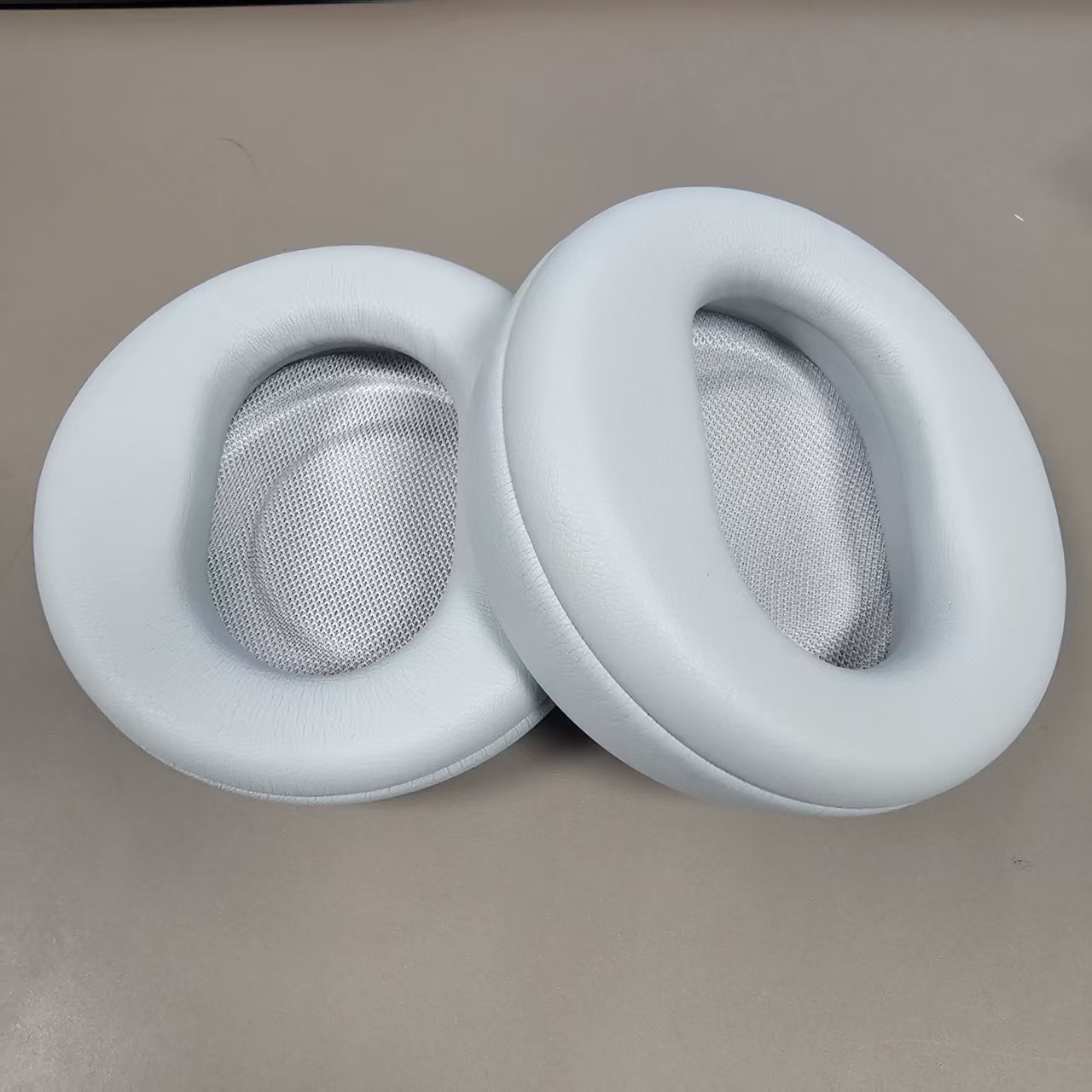 Almohadillas de repuesto NUNUV - Headphone Replacement Ear Pads Memory Foam reseña y precio
